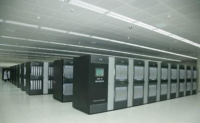 电商该如何选择合适的<a href=http://www.east263.com/ target=_blank class=infotextkey>网站服务器</a>？